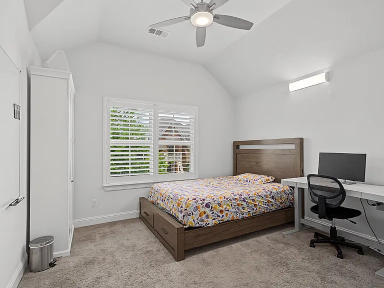 8701 Fairway Ln — Photo 18