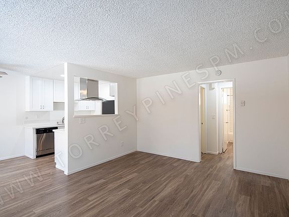 2nd image of 4468 Mississippi St #2