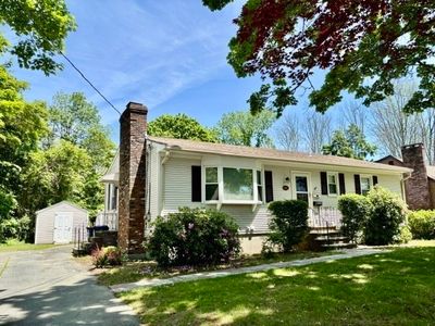 4122 Acushnet Ave, New Bedford, MA, 02745