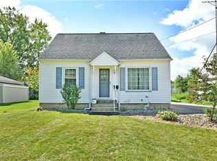 2035 Asbury Dr NW, Warren, OH