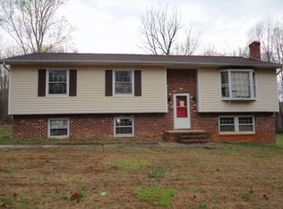 1207 Courthouse Rd, Louisa, VA 23093