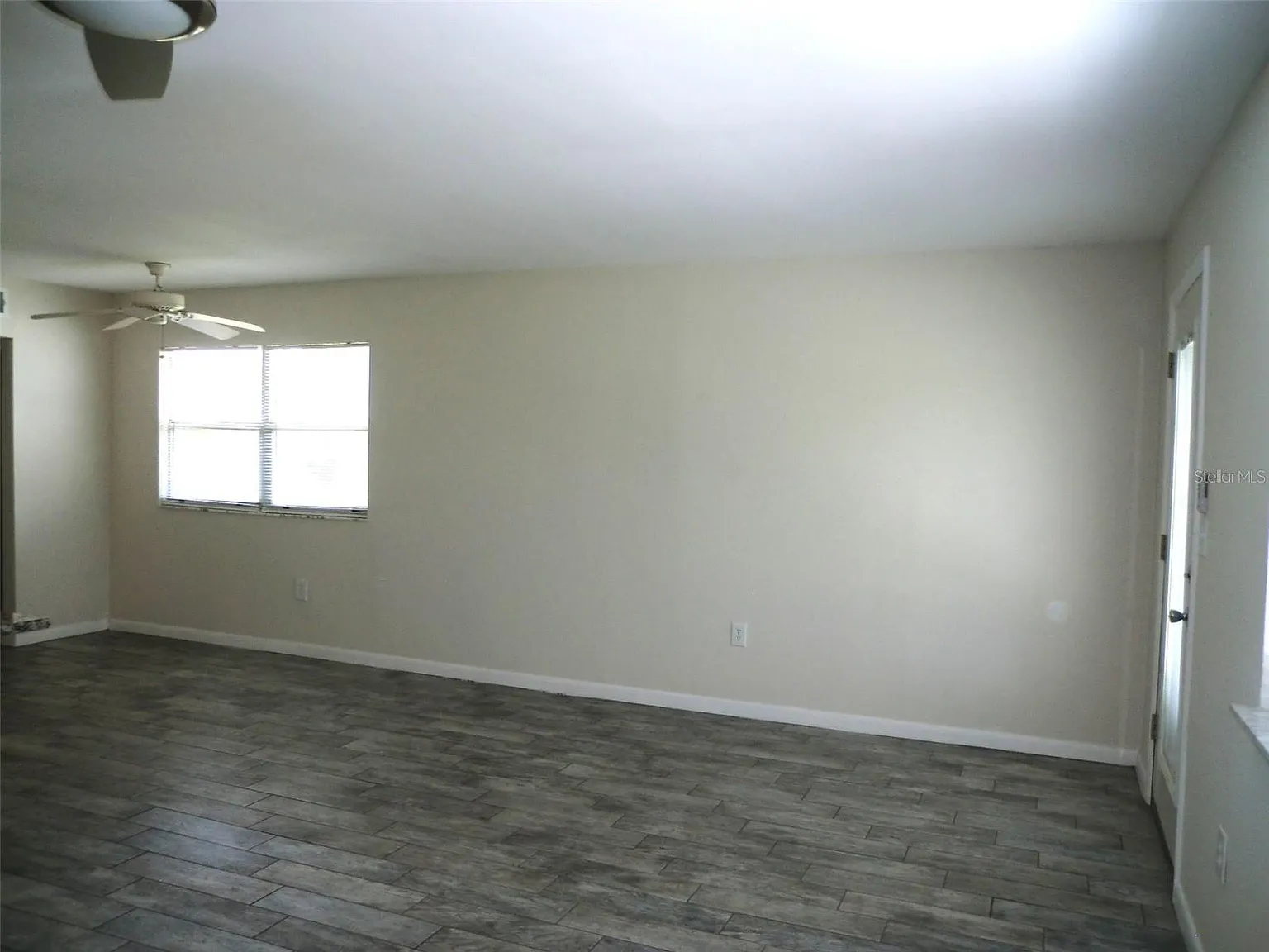 1 bed, 1.5 bath, 800 sqft, $1,450 — Photo 3