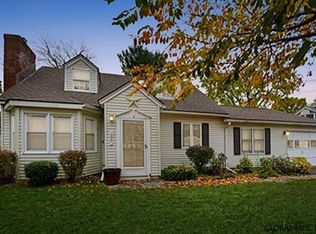 1077 Alheim Dr, Schenectady, NY 12303