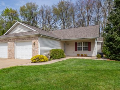 6112 Fairgrove St #2, Kalamazoo, MI, 49009