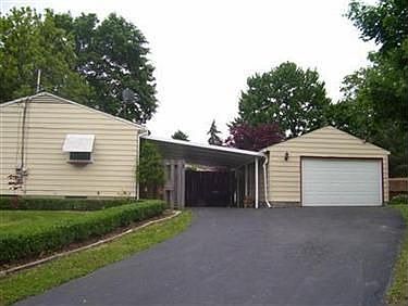 3rd image of 330 Dehoff Dr