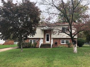 17835 Lyda Ln, Dumfries, VA 22026