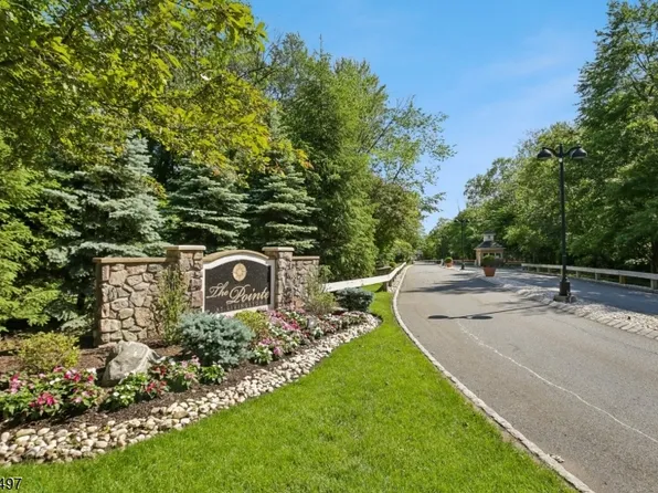 5211 Pointe Gate Dr, Livingston Twp., NJ 07039