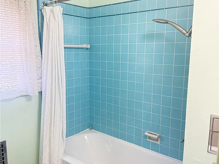 504 Cherry St — Photo 25