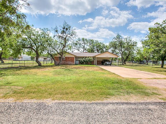 4th image of 7686 Gladiola Ave
