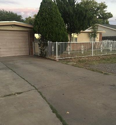 Drive way storage only garage