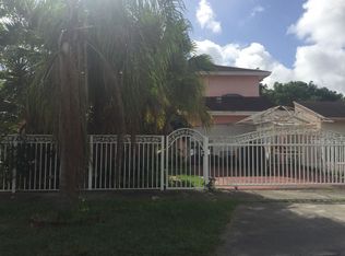 12400 SW 203rd St, Miami, FL 33177