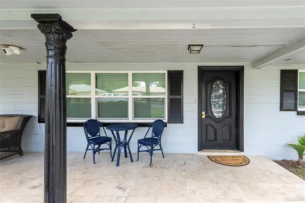 2 bed, 2.0 bath, 1500 sqft, $1,950 — Photo 3