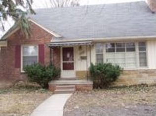 12744 Lincoln Dr, Huntington Woods, MI