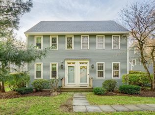 37 Old Laxfield Rd UNIT 37, Shrewsbury, MA 01545