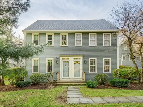 37 Old Laxfield Rd Unit 37, Shrewsbury, MA 01545