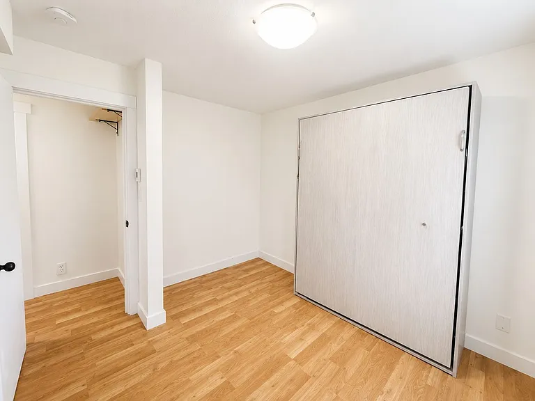 2111 E John St #104 — Photo 19