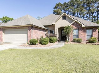 212 Barksdale Dr, Broussard, LA 70518