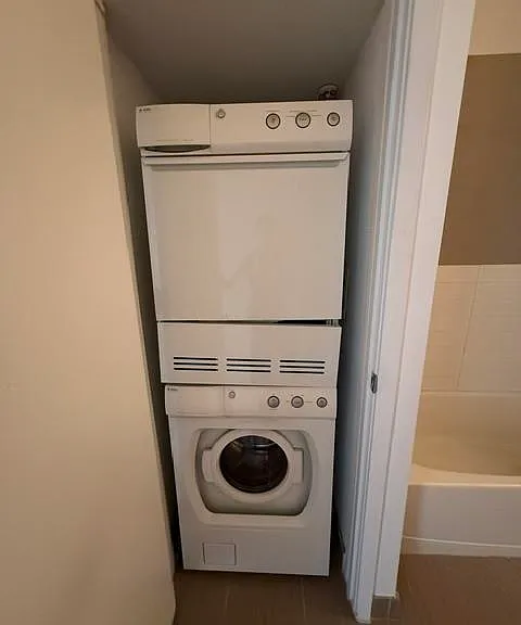 217 Newark Ave #307 — Photo 9