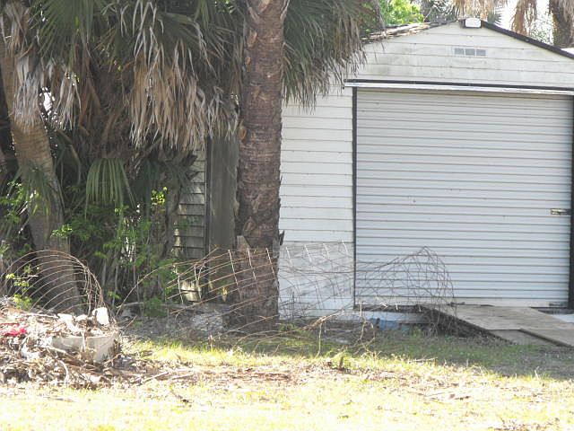 2nd image of 9616 SW Adams St