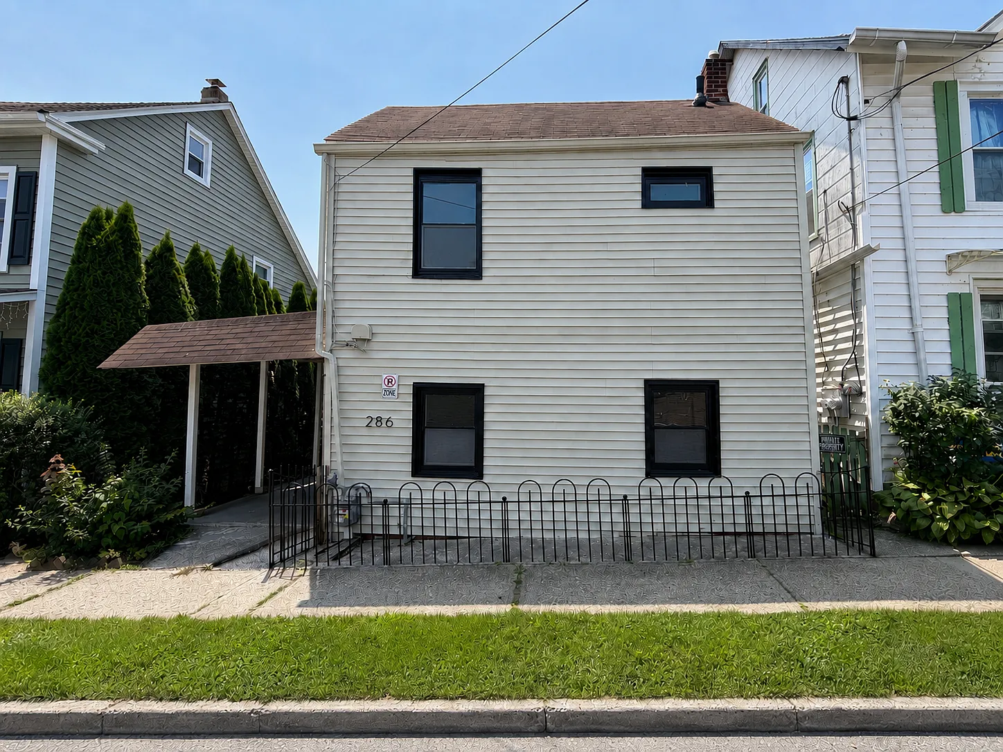 3 bed, $2,350 — Photo 2