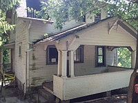 1st image of 158 Green St