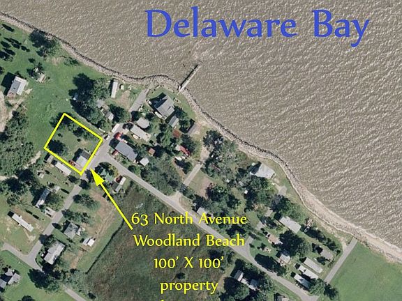 Aerial view showing property boundaries