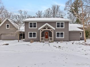 6142 Scenic Woods Cir N, Muskegon, MI 49445