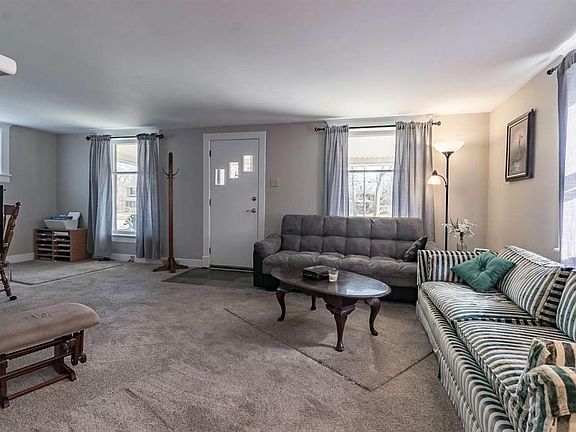 4th image of 2151 Portage Ave