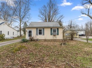 2426 Curtis Rd, Adrian, MI 49221
