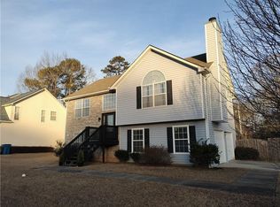 6324 Lakeview Ct, Rex, GA 30273