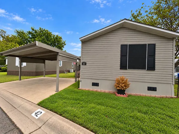 2601 Robinson Dr Trailer 42, Waco, TX 76706