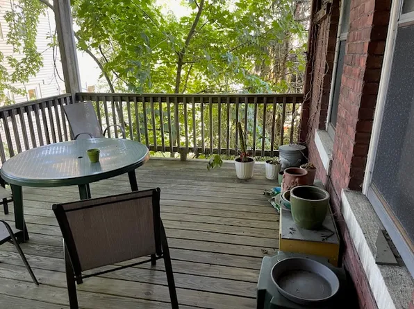 209 Hamilton St APT 1L, Cambridge, MA 02139