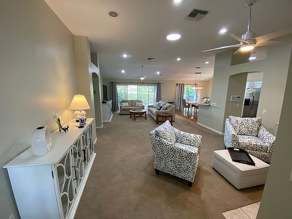 3rd image of 1177 Oak Forest Dr