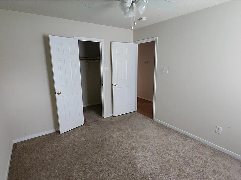 12311 Carriage Oak Cir — Photo 14