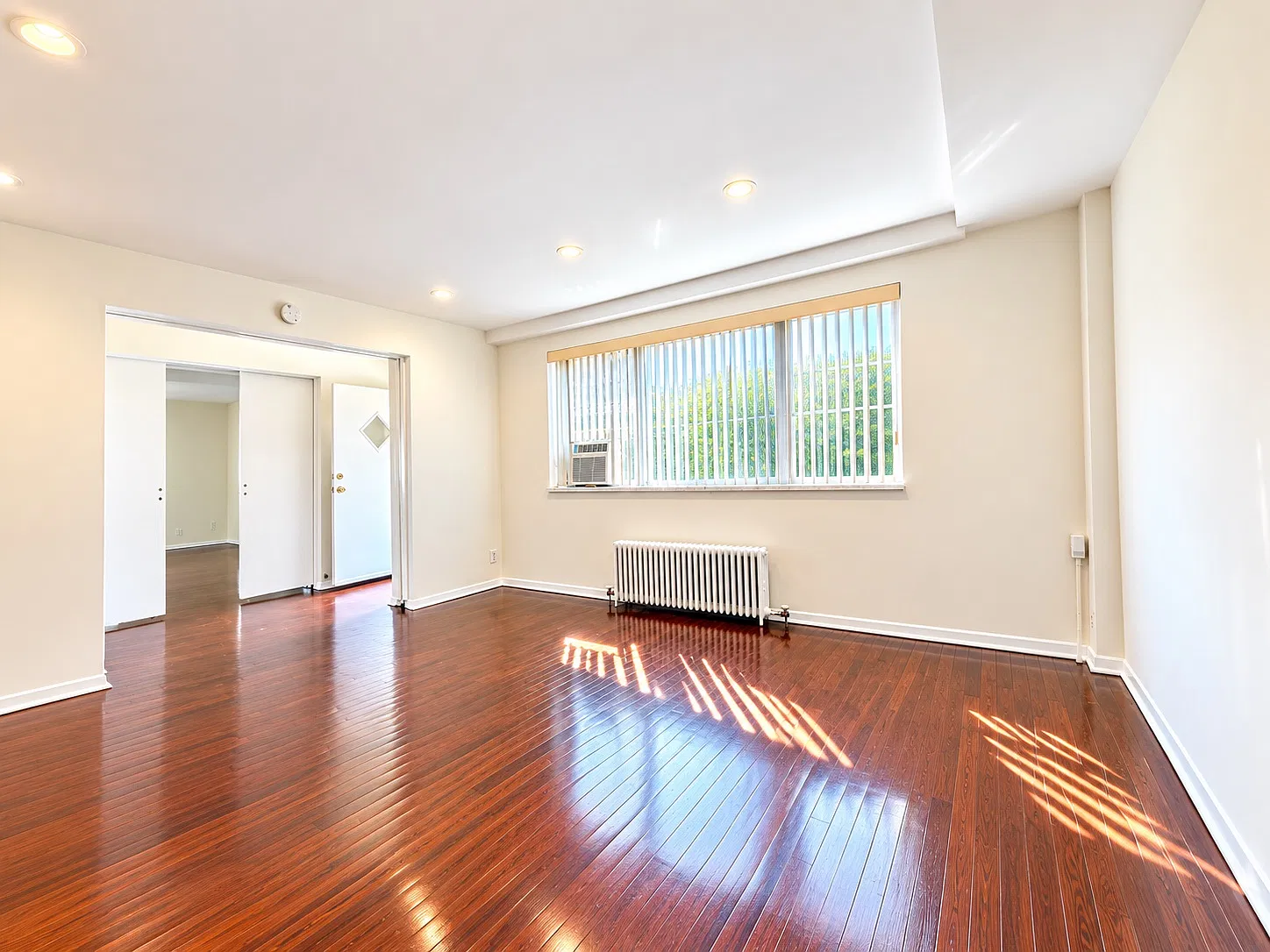 1 bed, $2,200 — Photo 4