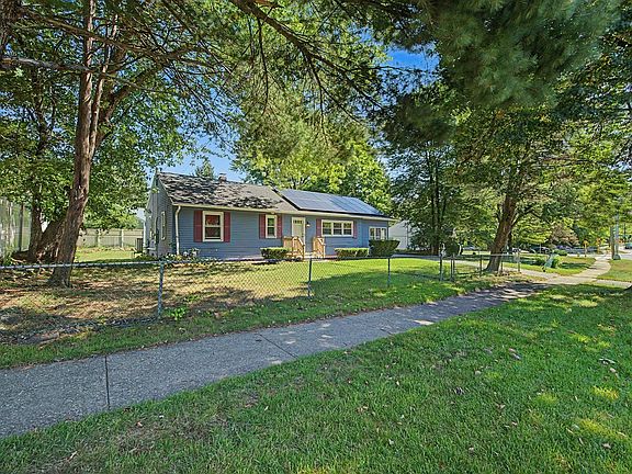 2nd image of 369 Breckwood Blvd