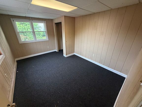 5th image of 212 Glen Ave #2
