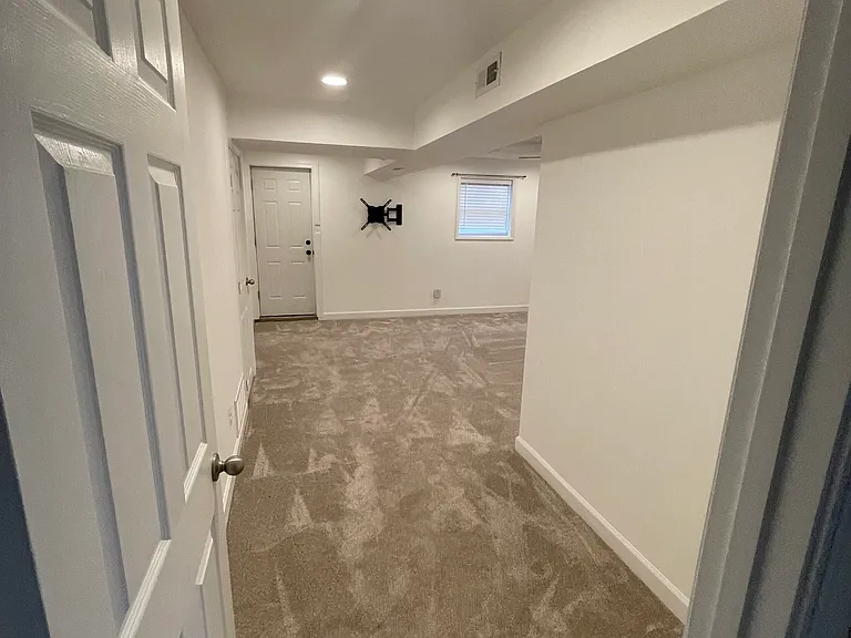 7625 Paradise Beach Rd — Photo 8