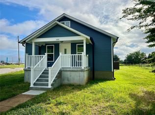 1313 Old Saint Marys Rd, Perryville, MO 63775