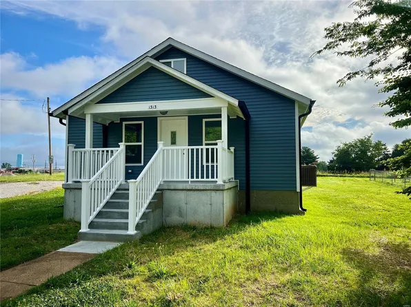 1313 Old Saint Marys Rd, Perryville, MO 63775