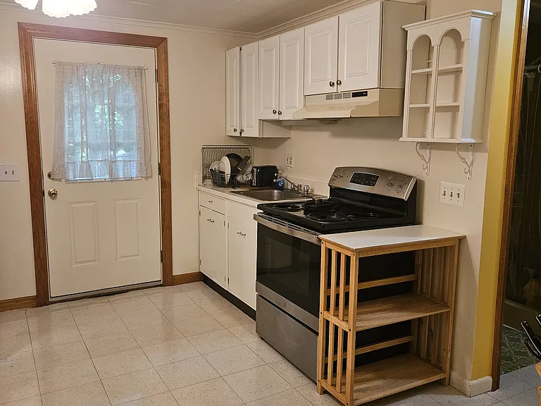 102 North St #102B — Photo 3