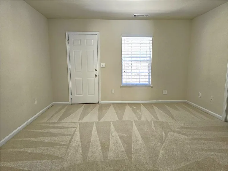 2104 Meadow Peak Rd — Photo 20