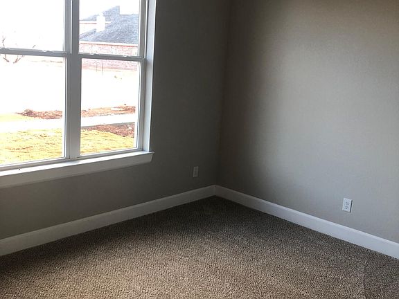 3rd image of 1742 Sina Ave