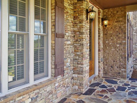 2nd image of 120 Edenberry Dr #28