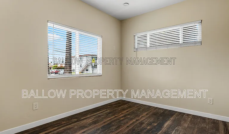455 Smith Ave — Photo 11