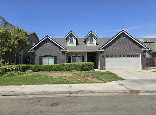 6672 E Lowe Ave, Fresno, CA 93727