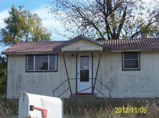 901 E Dyer St, Breckenridge, TX 76424