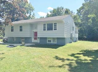 18 Foxwell Ter APT A, Wingdale, NY 12594