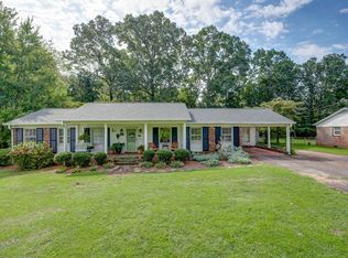 109 Holly Dr, Duncan, SC 29334