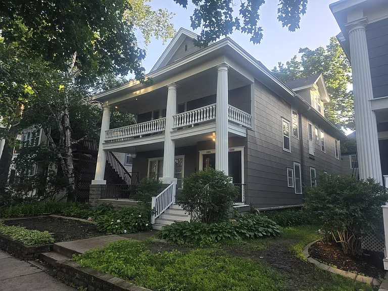 2404 Fremont Ave S #5 — Photo 9